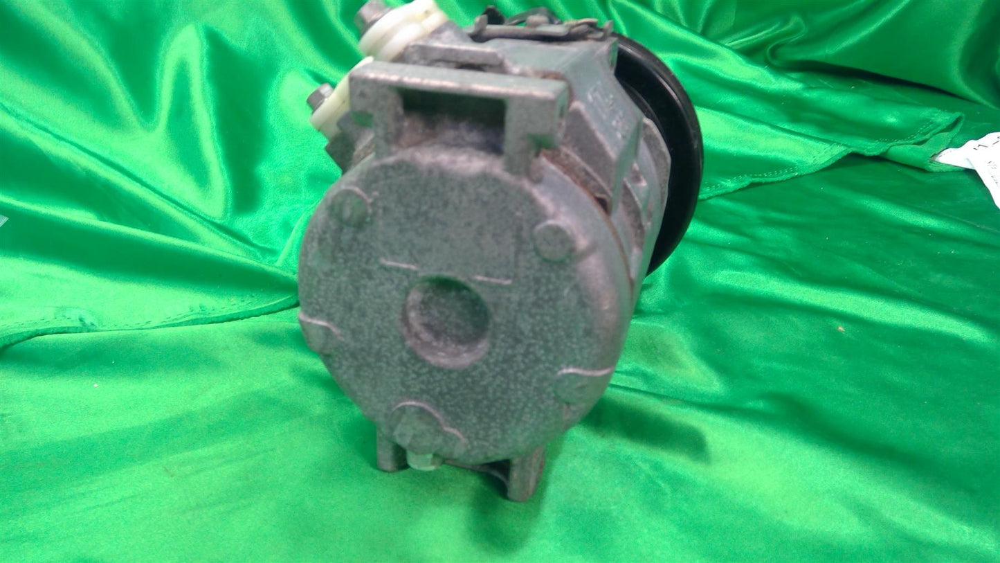 99-06 RX300 AC Compressor 8832048030