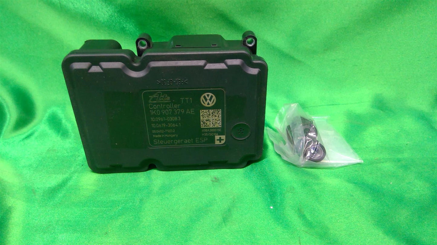 2009 A3 Rabbit EOS Golf GTI Jetta Sportwagen ABS Control Module 1K0907375AP