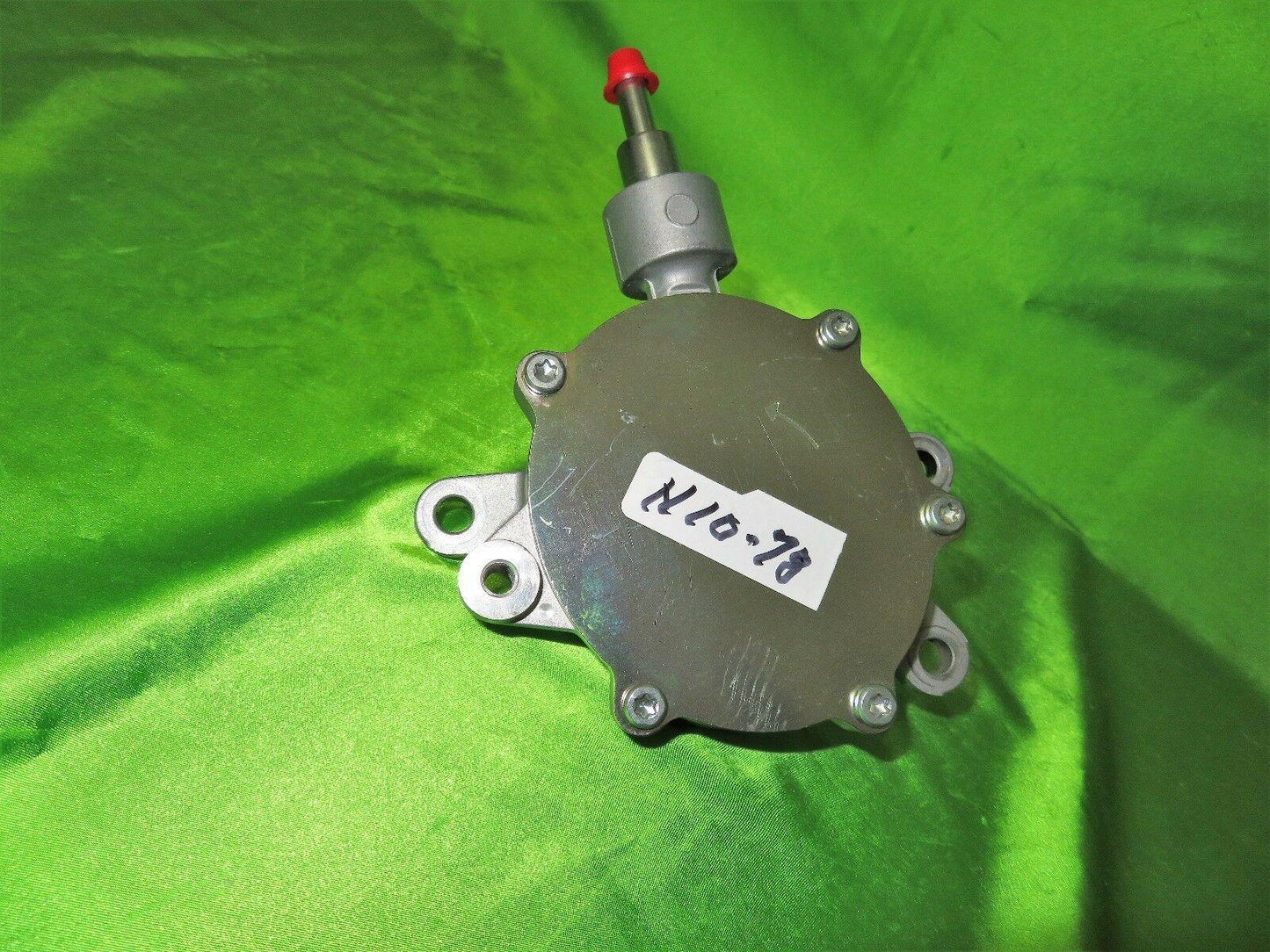 16-21 GS IS Series RC Vacuum Pump Engine Mounted 2930031021