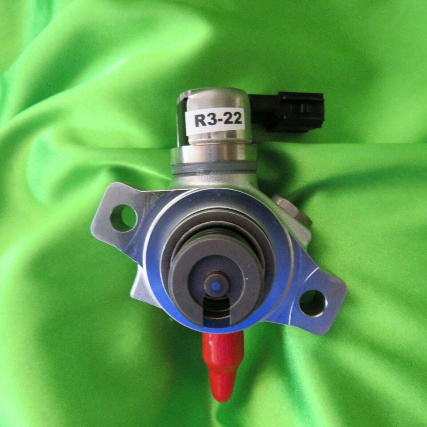 15-20 GS F LC500 LC500h RC F Fuel Pump Assembly 2302138010