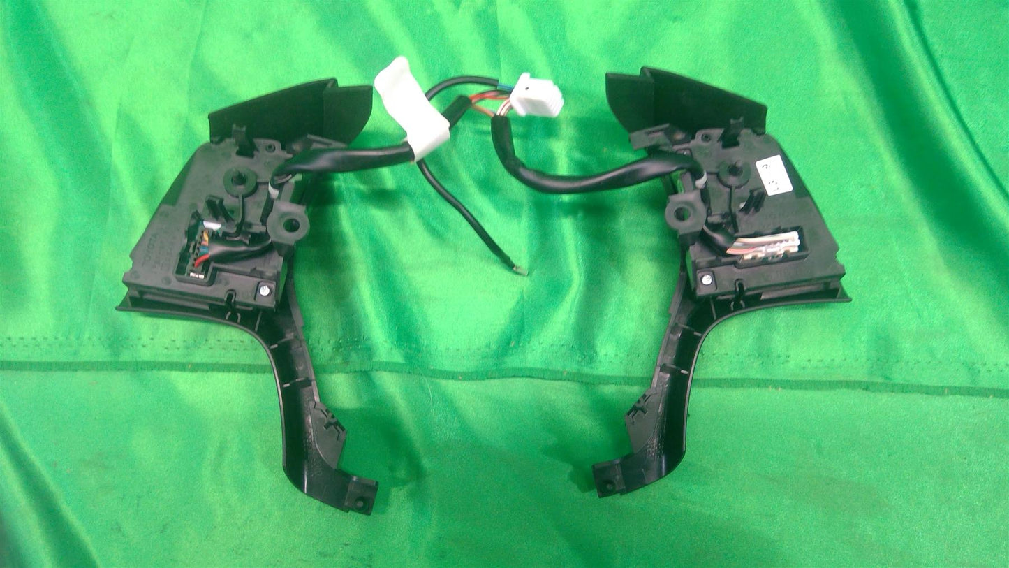 10-12 RX350 RX450h Steering Pad Switch Assembly 842500E060E0