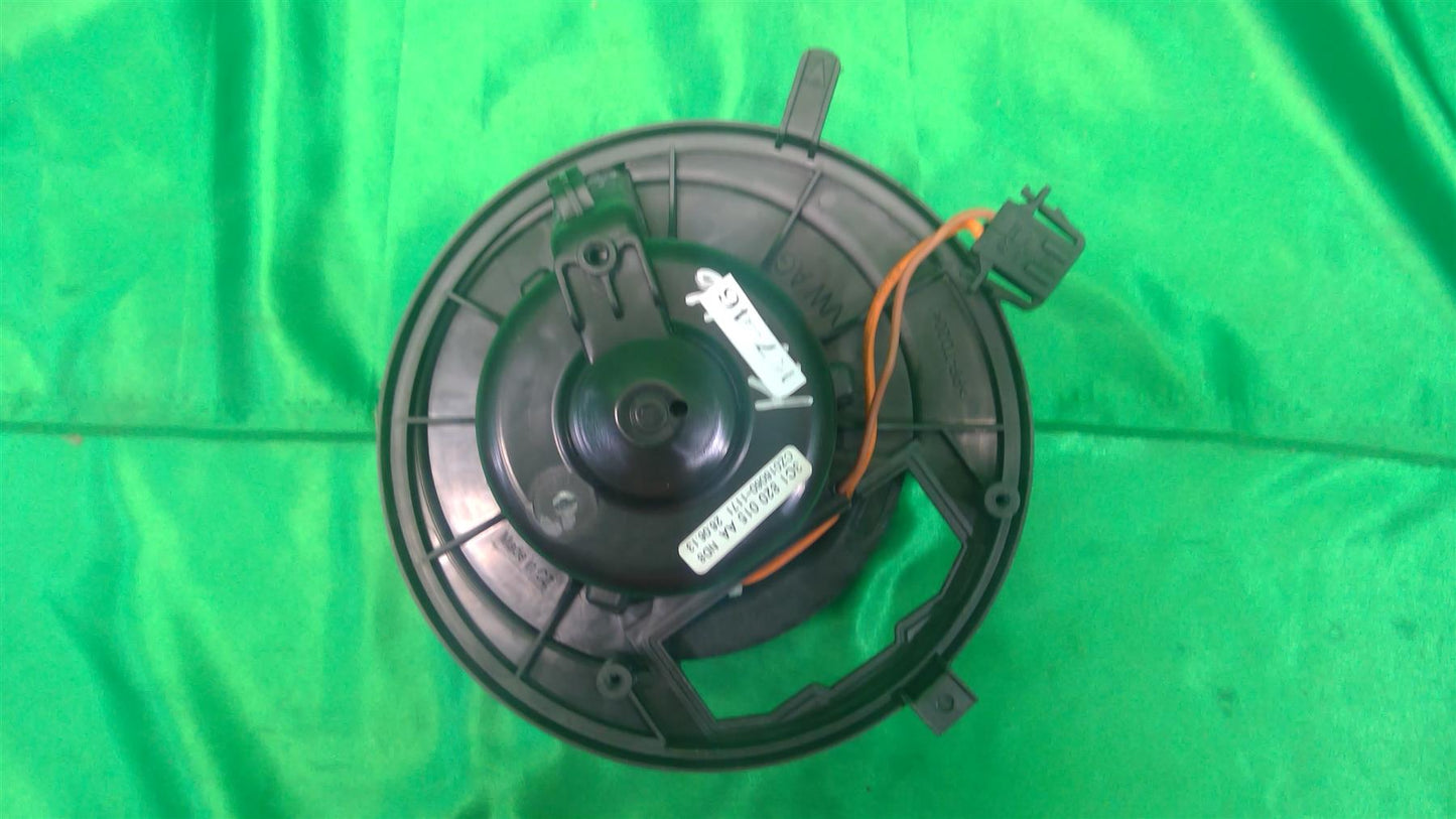 13-18 CC EOS Tiguan Heater Blower Motor 3C1820015AA