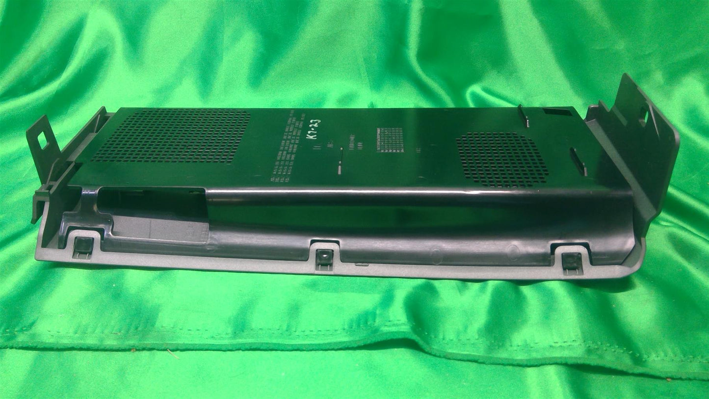 10-12 Range Rover Right Front Air Vent Fender Grille Shield Cover AH4216A414BB