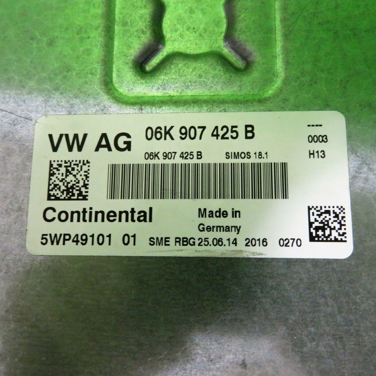 15-17 A3 1.8L Engine Control Module 8V0906264D