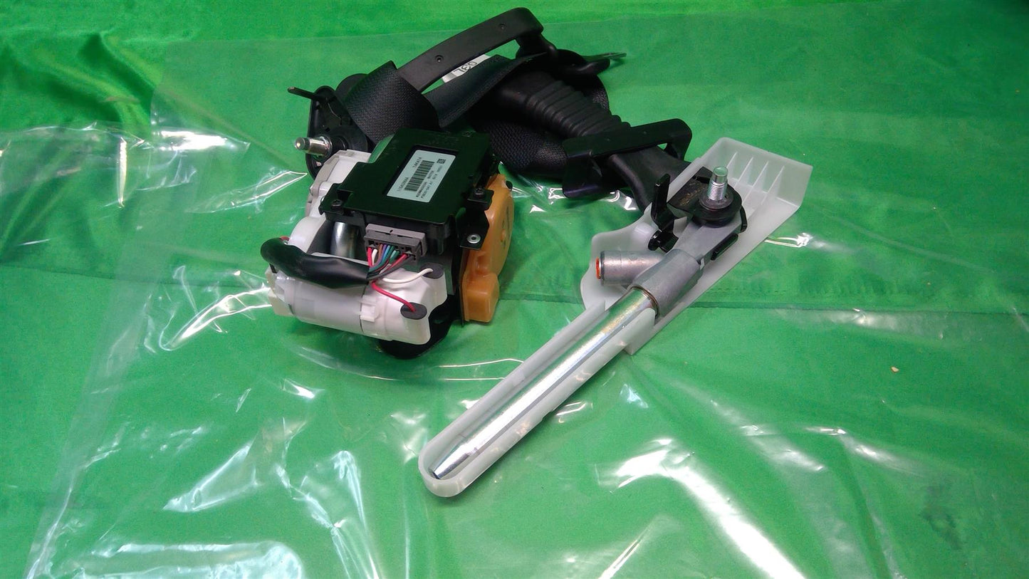 19-20 Q60 Seat Belt & Retractor 868855CR0A