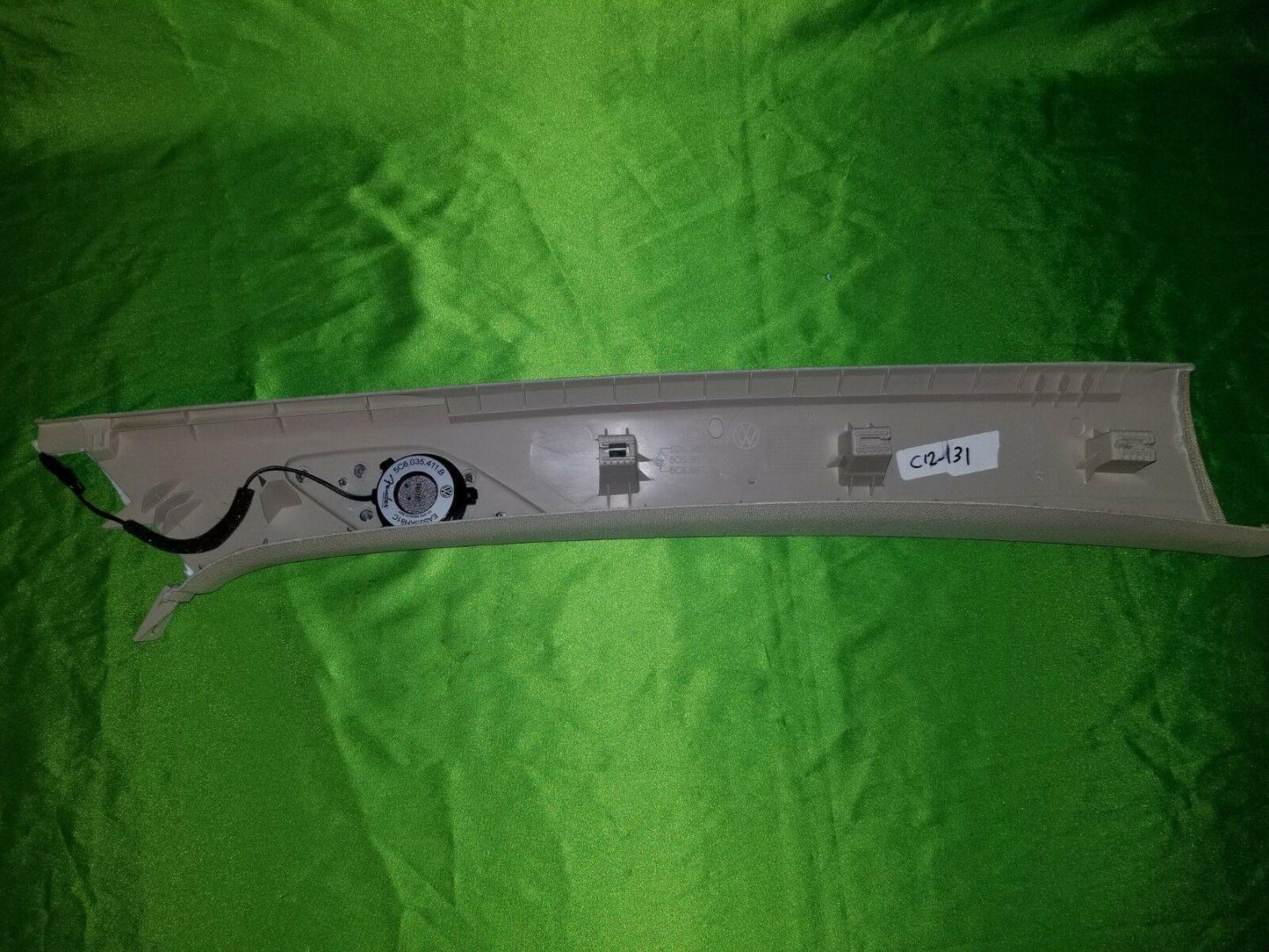 13-16 Jetta Left Windshield Pillar Trim w/Sound 5C6867233L3Y3