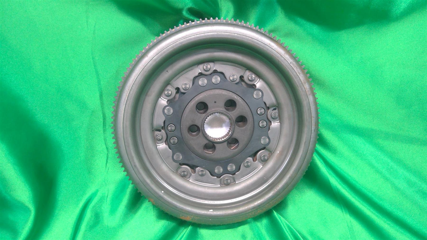 09-15 Beetle Jetta Golf Passat Dual Mass Flywheel 3L105266DL