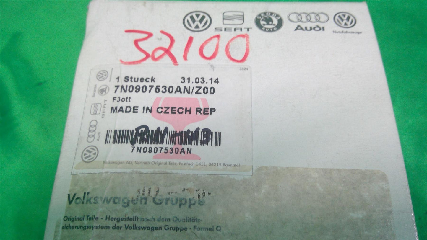 08-11 R8 TT TTS Diagnostic Test Connector 7N0907530AKZ00