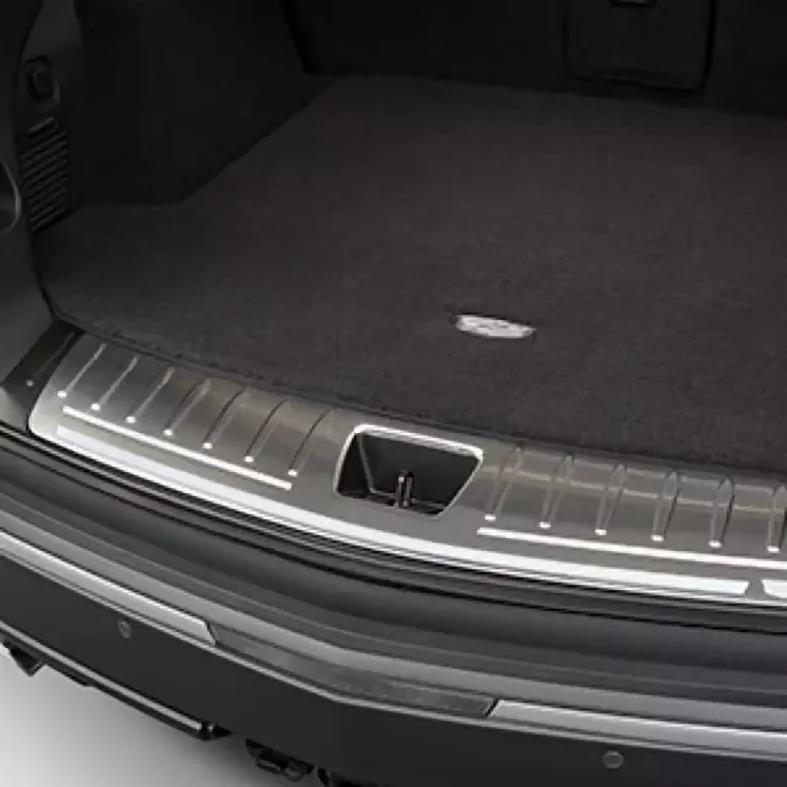 17-25 XT5 Illuminated Cargo Sill Plate 84237102