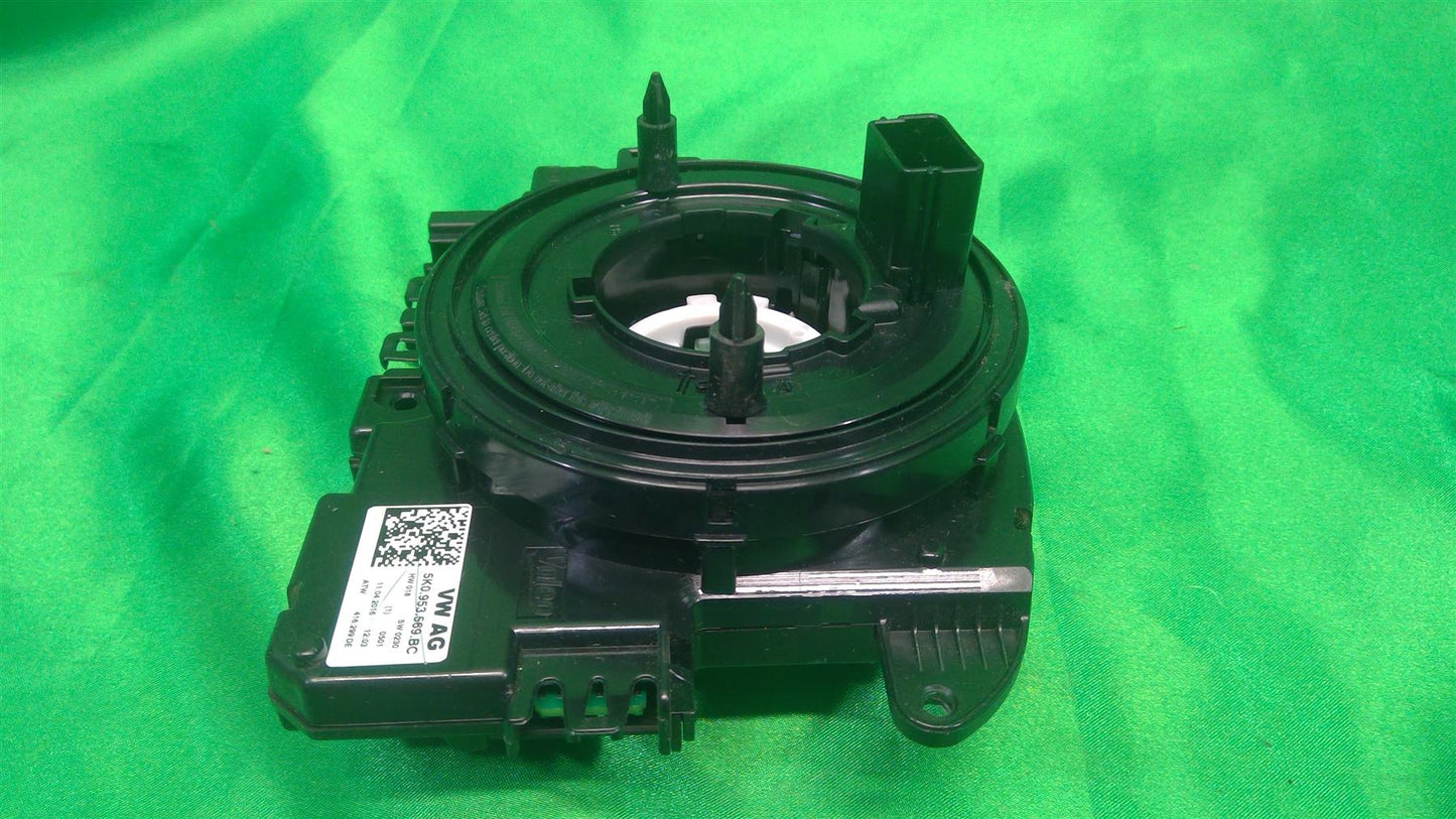 16-21 Jetta GLI Passat Clockspring 5KD953569BC