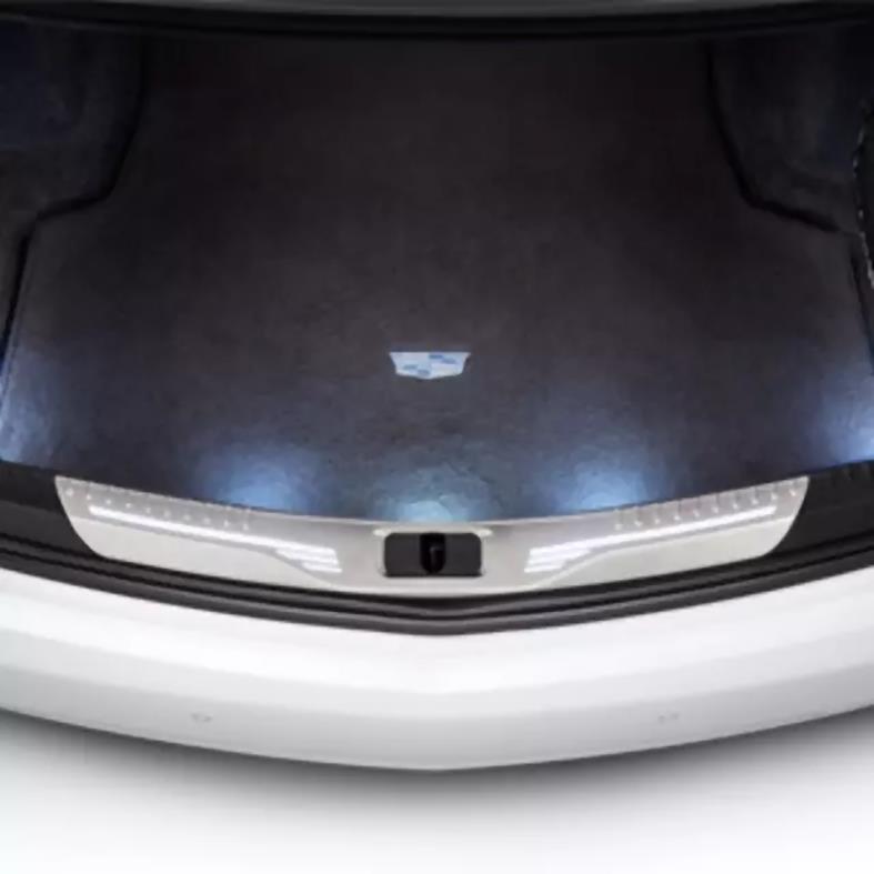 16-18 CT6 Illuminated Cargo Sill Plate 23506072