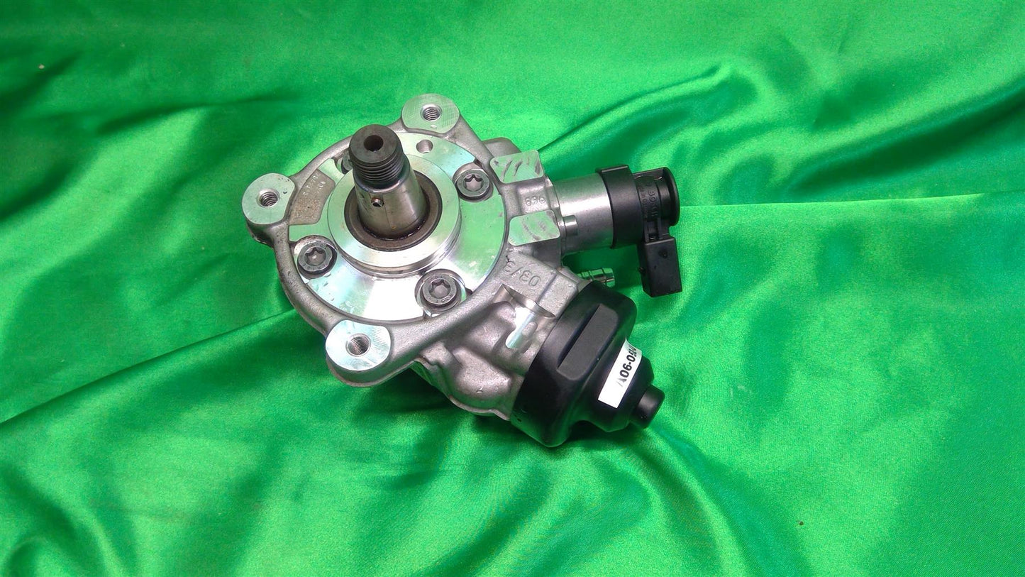 10-11 Golf GTI R32 Rabbit Direct Injection High Pressure Fuel Pump 03L130851AX