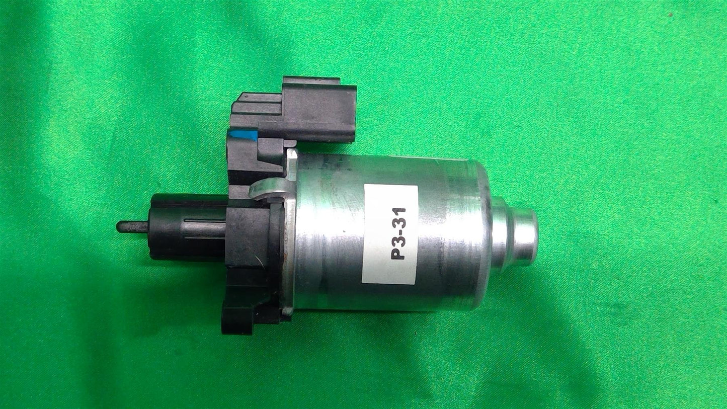 13-17 GS Left Motor Rear Lift w/Memory 43944010280