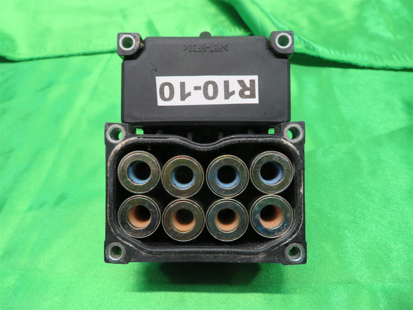 04-07 Taurus Sable ABS Control Module 4F1Z2C219AA
