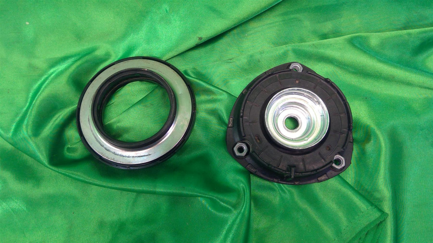 18-24 Jetta Gli Taos Tiguan Upper Lower Suspension Strut Mount 5QM412331A