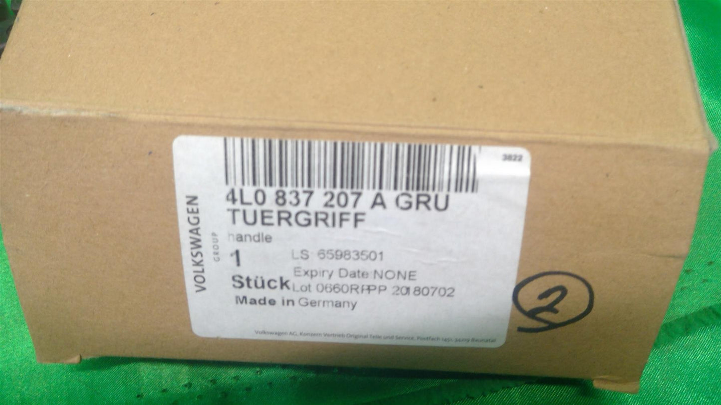11-15 Q7 Right or Left Outside Handle 4L0837207AGRU
