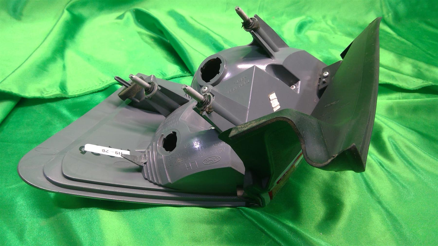 10-12 Taurus Left Rear Tail Light BG1Z13405A