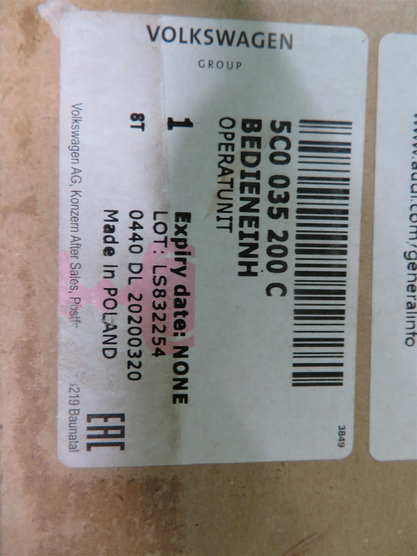 17-18 Beetle Jetta Passat AM FM CD SD Bluetooth Radio w/o NAV AS IS 5C0035200C