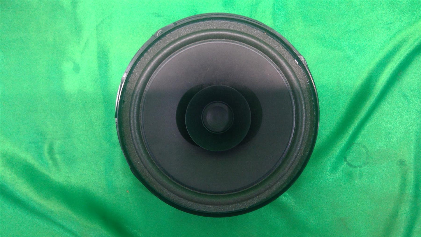 11-22 Jetta Passat Front Rear Woofer Speaker 5C6035710A