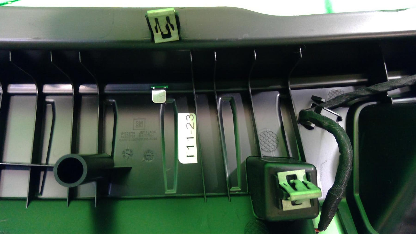 20-22 XT6 Illuminated Cargo Sill Plate 84814812