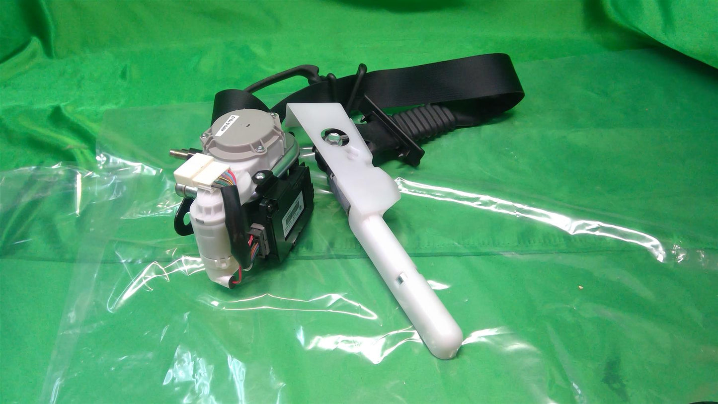 19-20 Q60 Seat Belt & Retractor 868855CR0A