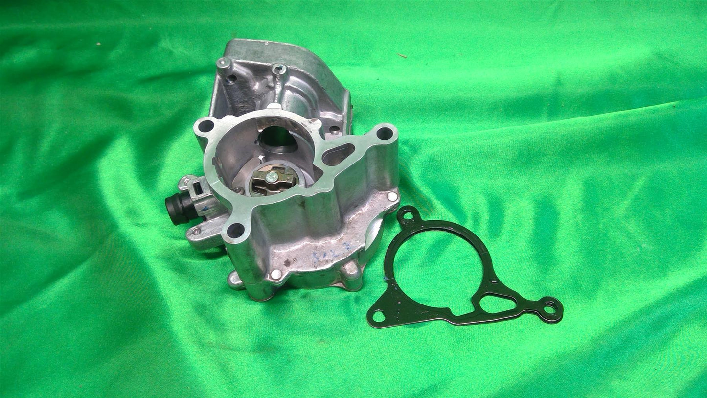 15-21 GTI Vacuum Pump 06L145100K