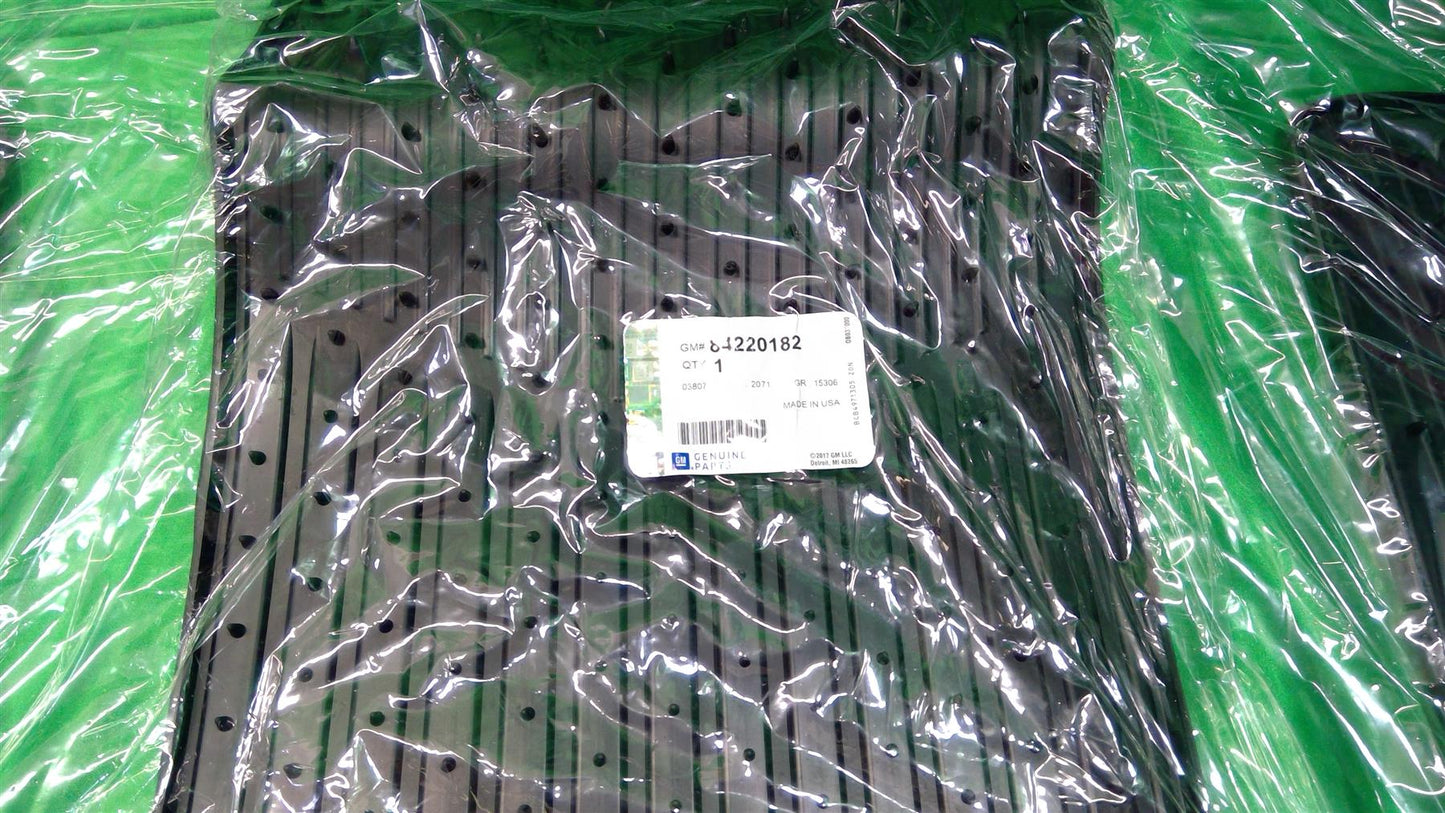 20-22 XT6 All Weather Floor Mat Front, 2nd, 3rd Row Black 84988006, 84220182