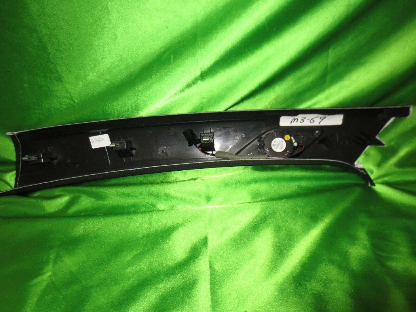 11-16 Jetta Right Windshield Pillar Trim Black 5C6867233SCE6