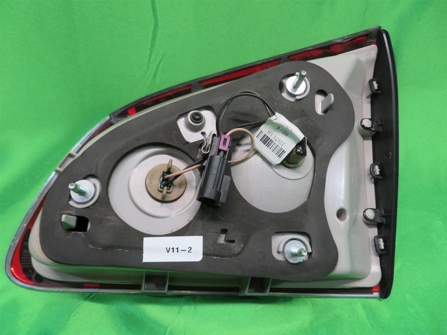 08-12 Enclave Left Backup Light/Taillight 25889253