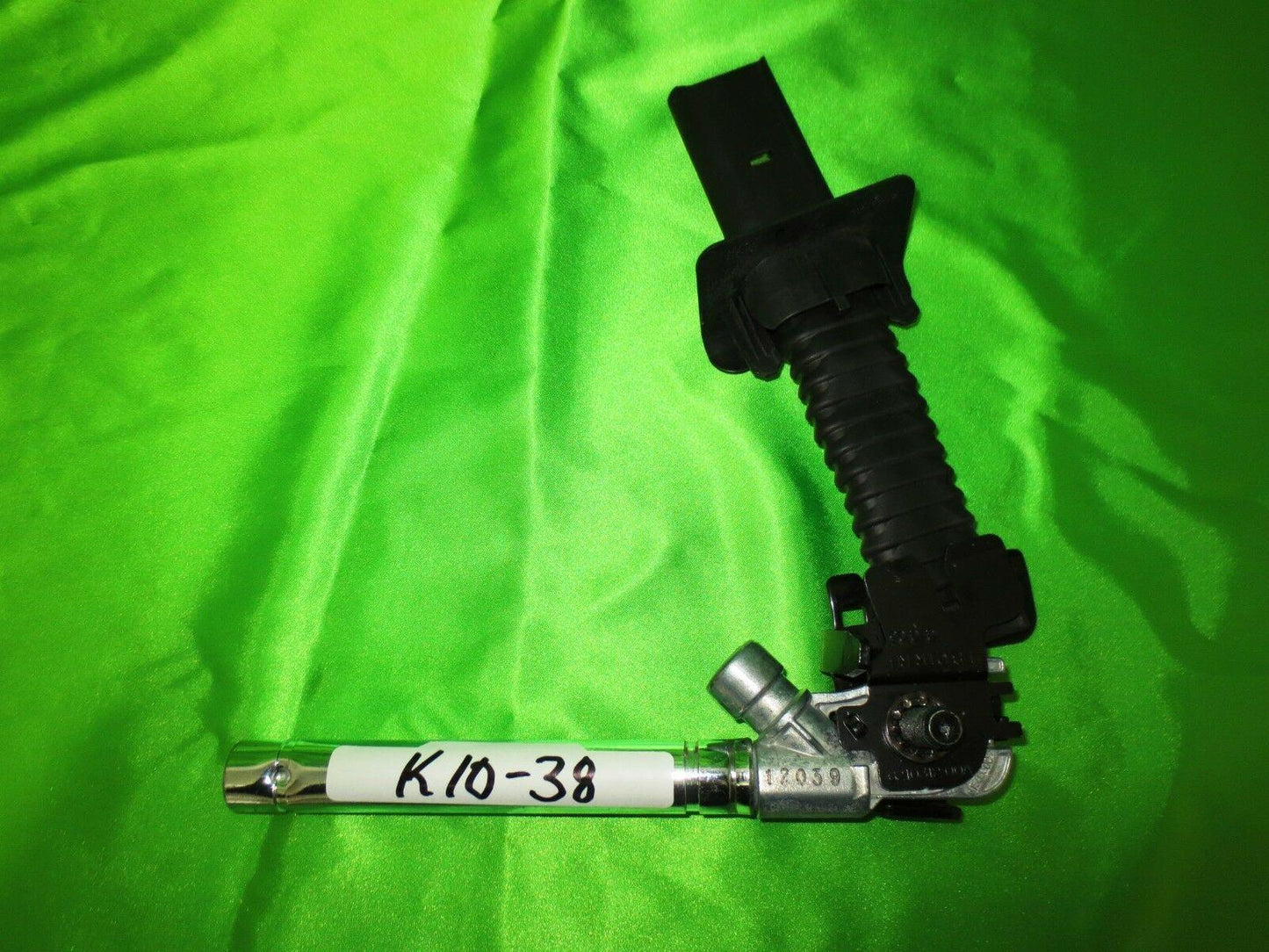 12-17 Veloster Right Front Seat Belt Pretensioner 888412V000RY
