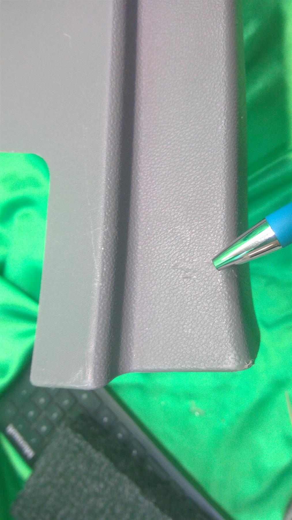 17-25 XT5 Cargo Area Liftgate Rear Trim 84297426