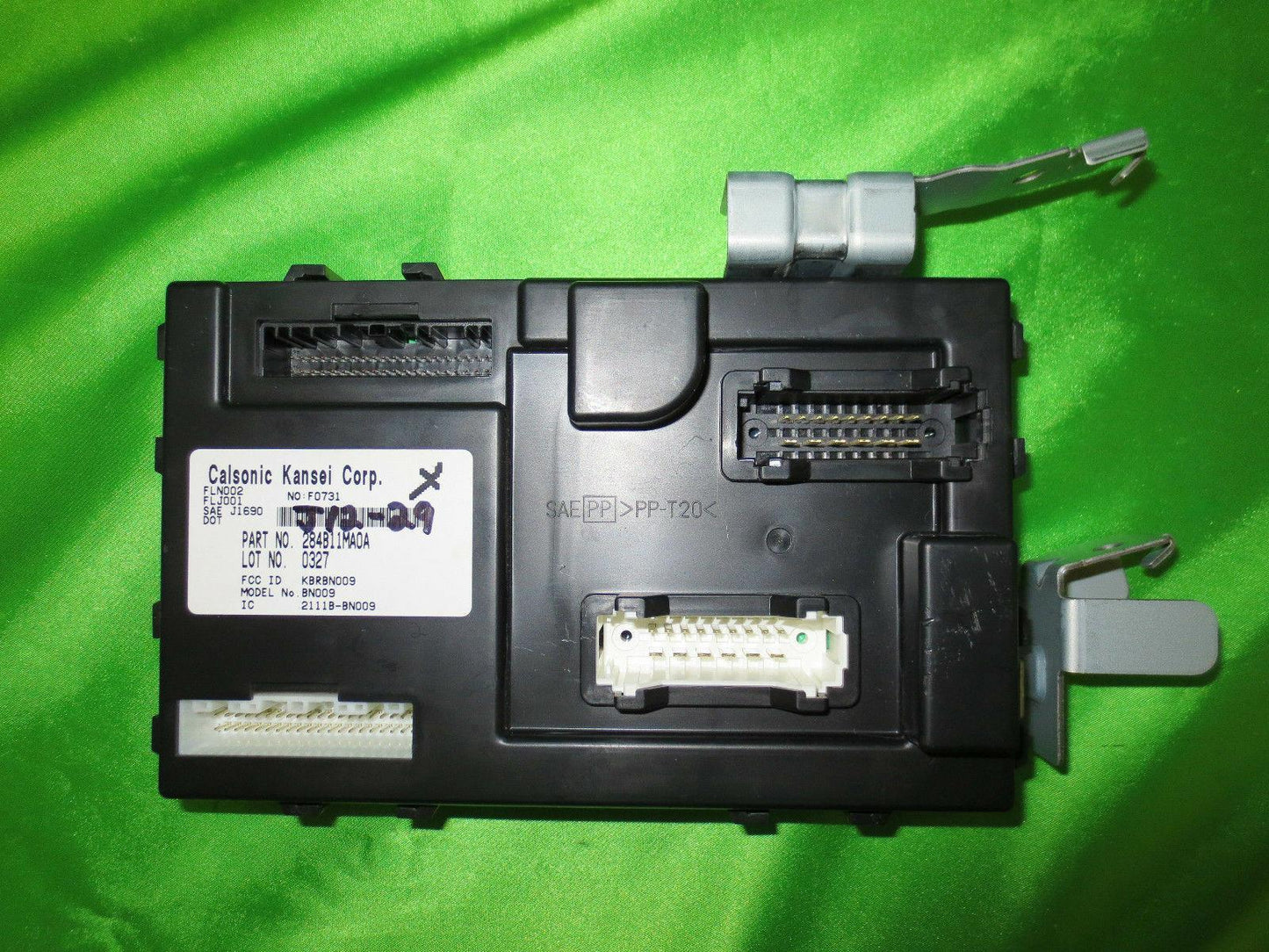 11-12 M56 M37 M35h BCM Instrument Panel Computer 284B11MA0C