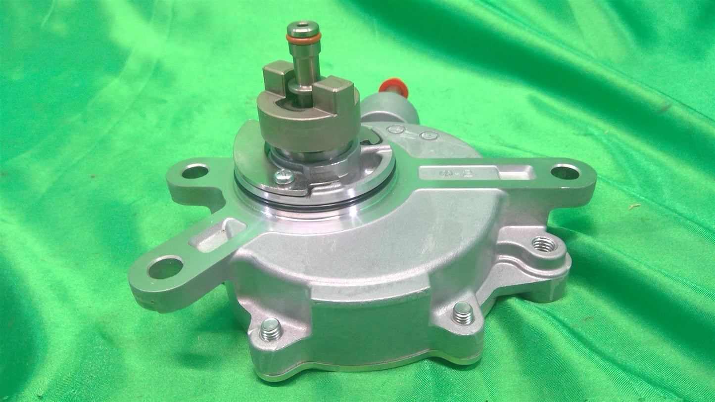 16-21 GS IS Series RC Vacuum Pump Engine Mounted 2930031021