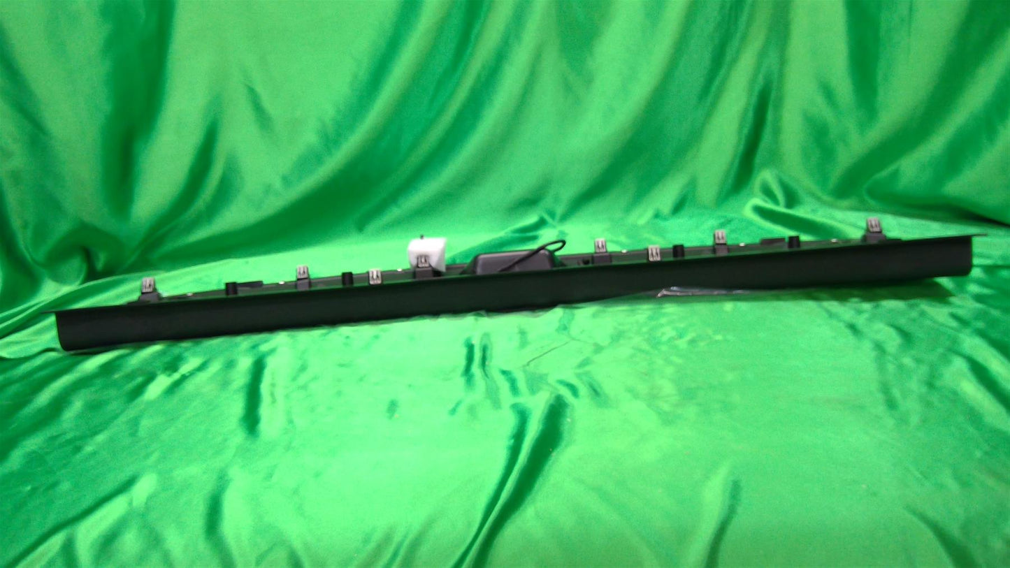 20-22 XT6 Illuminated Cargo Sill Plate 84814812