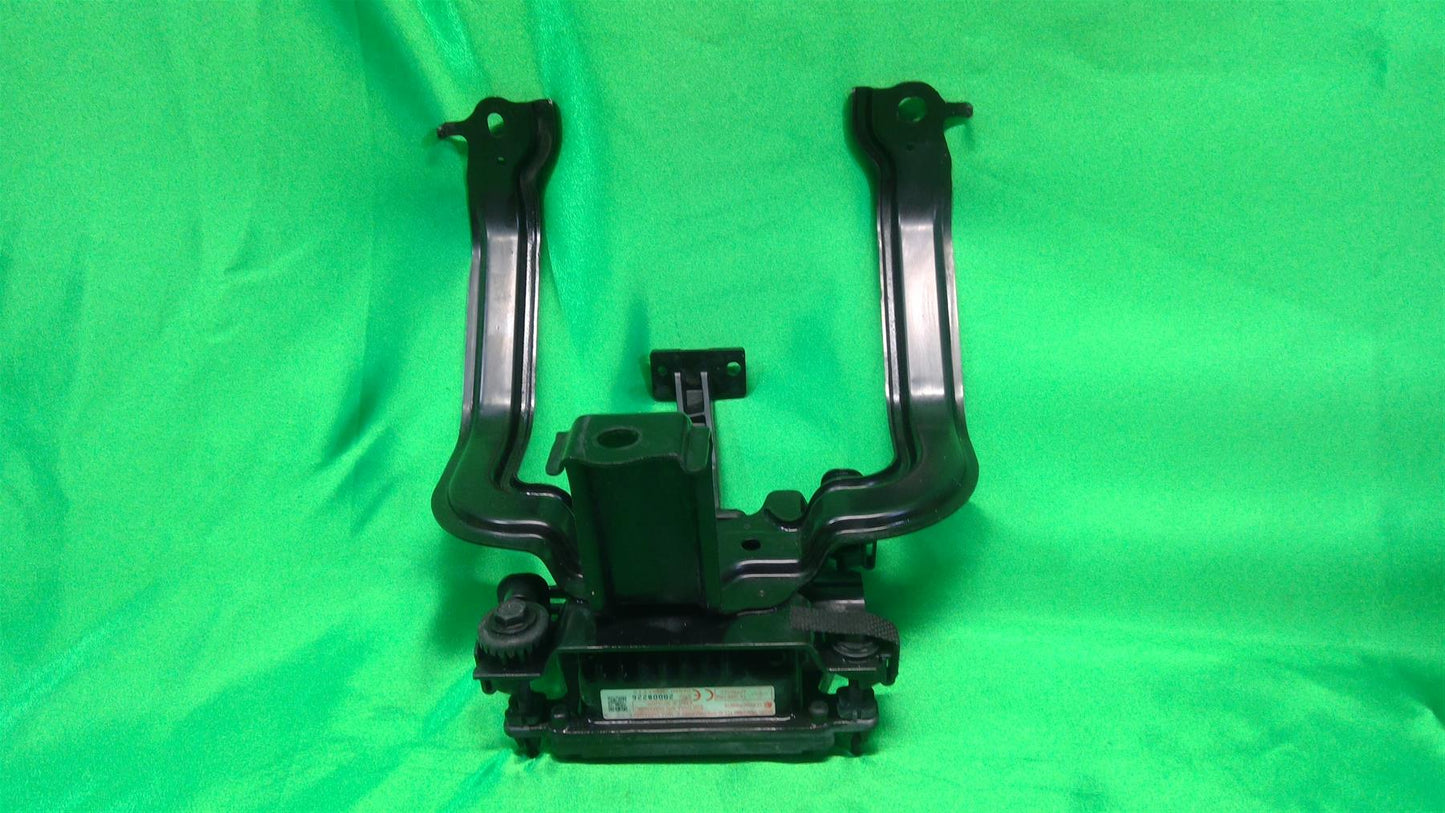 Lexus Sensor Assembly 0400561333