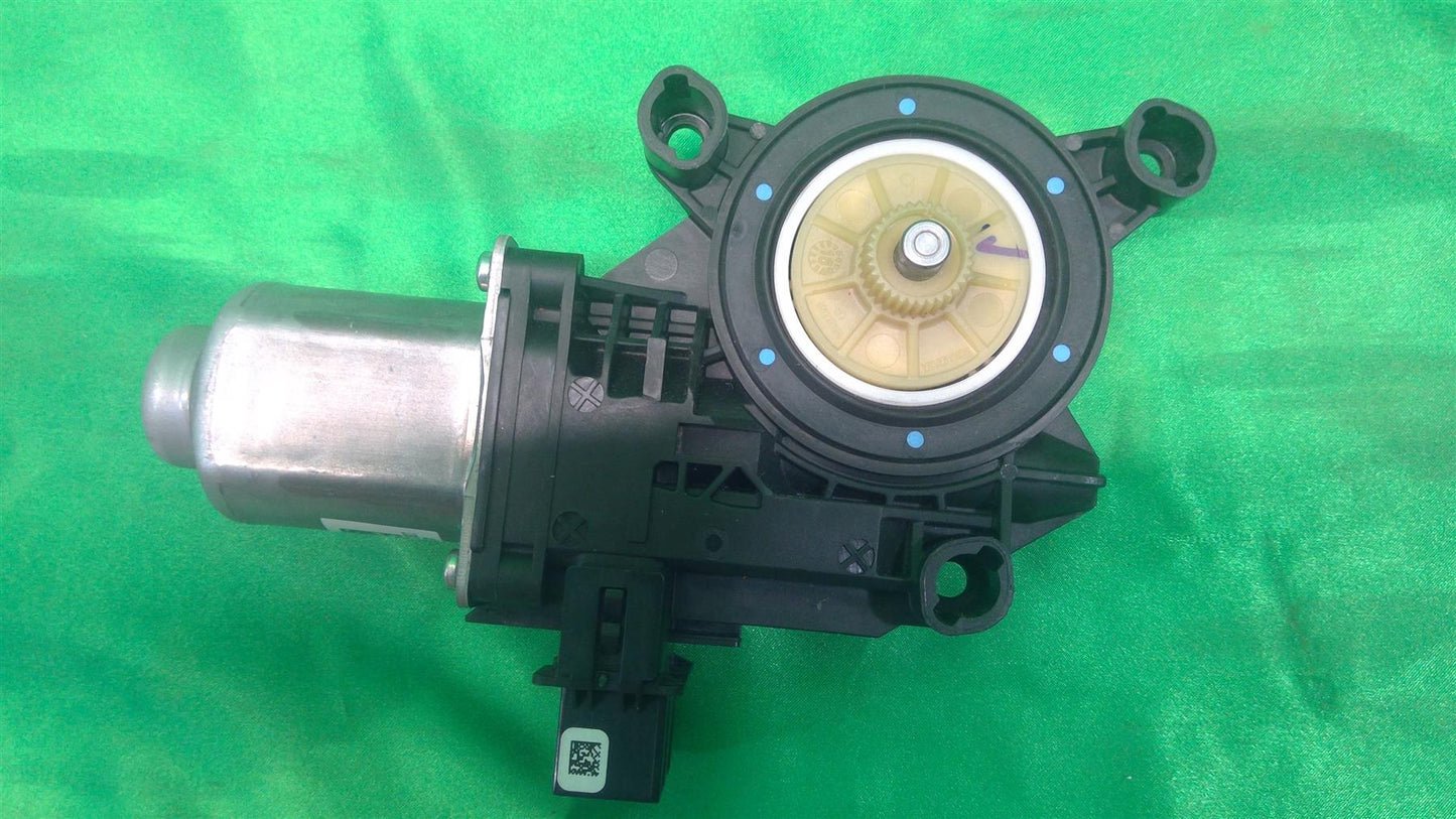 15-22 Passat Window Regulator Motor 561959812C