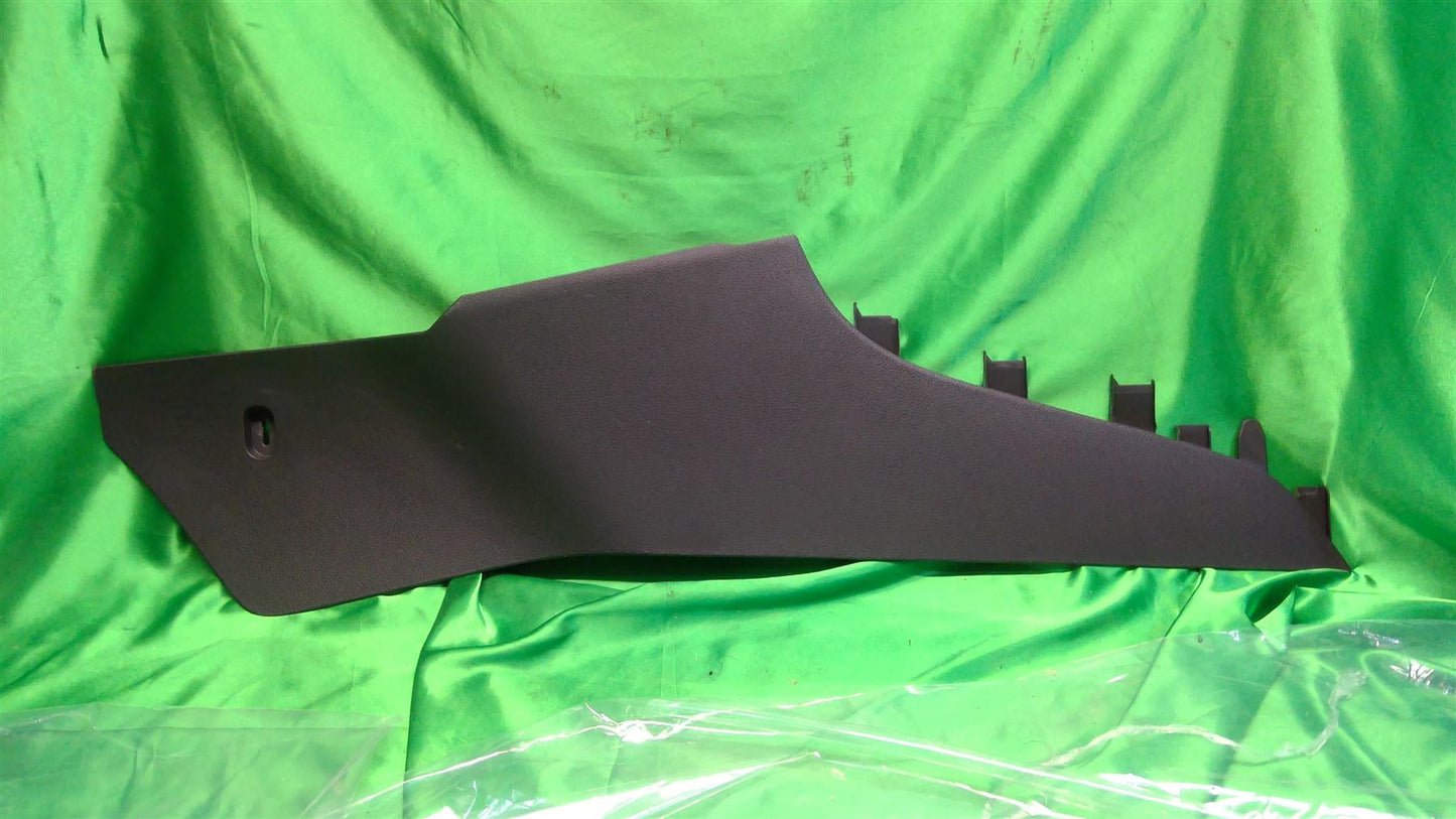 12-22 Passat Console Panel 561863045A82V