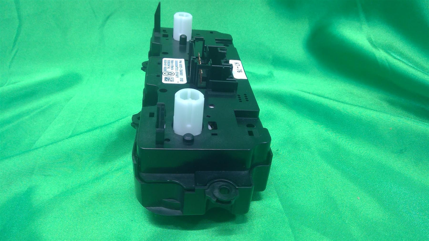 12-19 Beetle HVAC Temperature Control Panel 5C0820047ALXSH