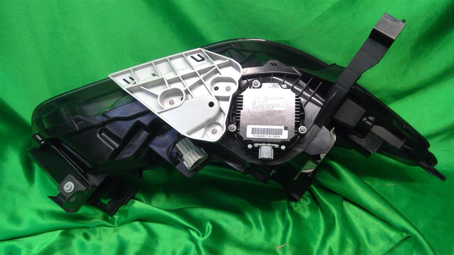 16-18 QX60 Left Xenon LED w/o AFS Headlight 260609NF0D