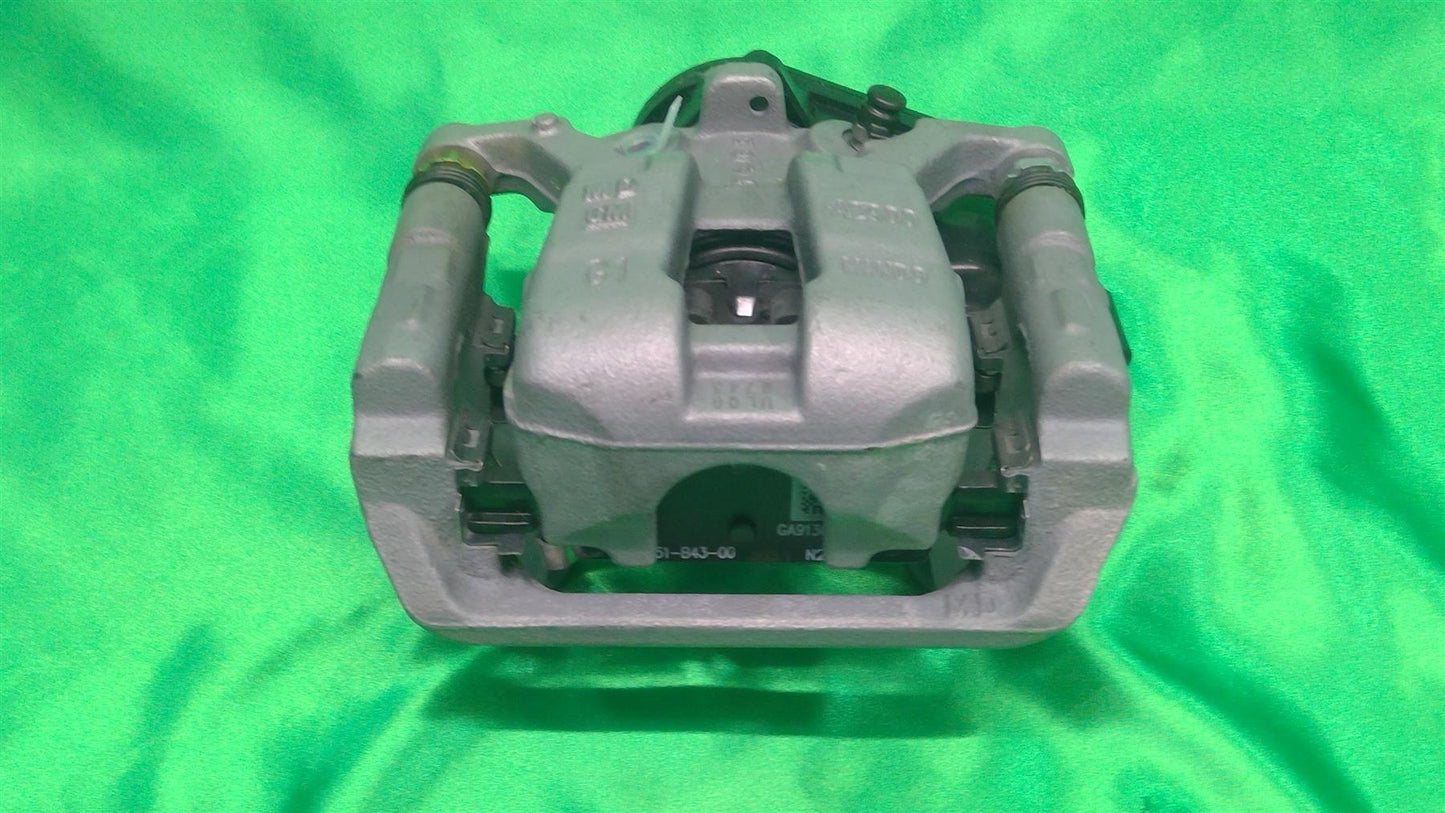 21-23 GM Full Size SUV All 1/2 Ton Trk L Rear Caliper Assy 13537061