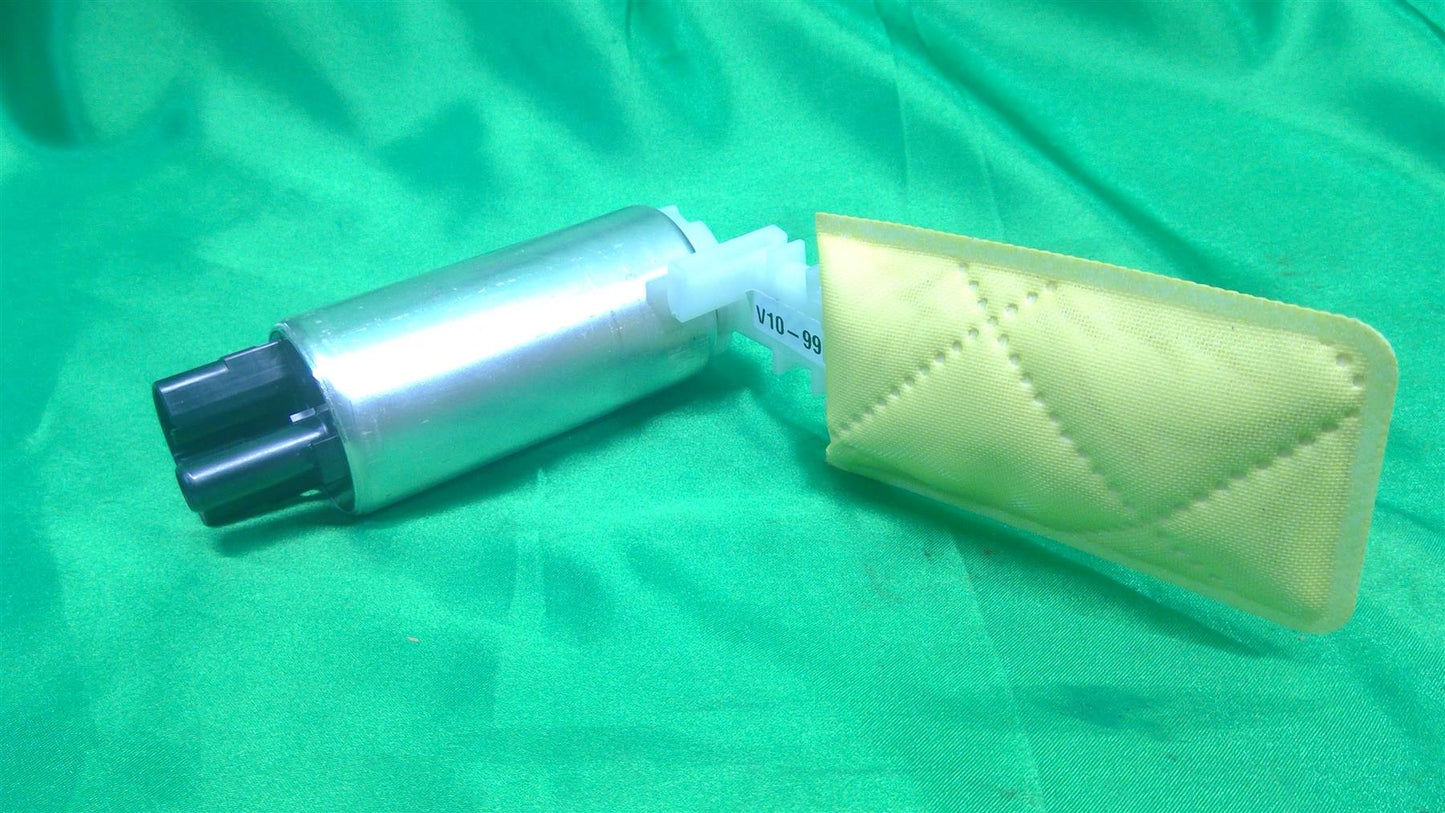 16-22 RX450h Fuel Pump w/Filter 2322031600