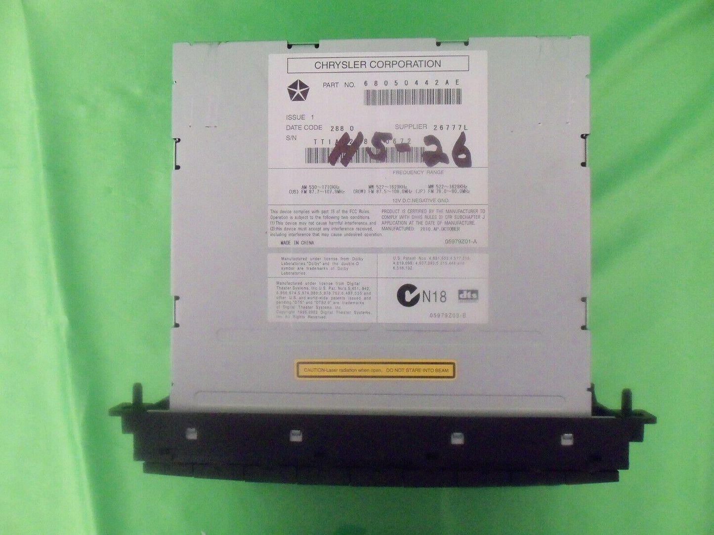 11-14 Routan AM-FM/6-Disc/DVD/MP3/Satellite/Radio 7B0035183G