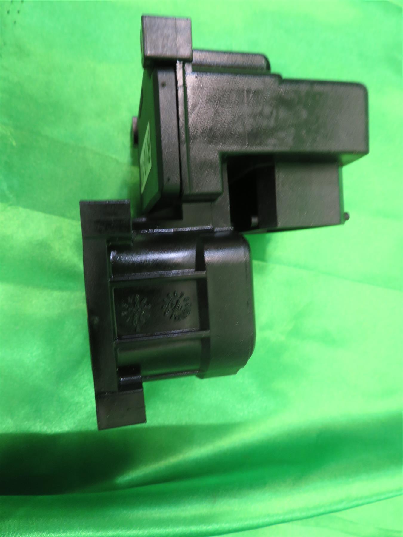 04-07 Taurus Sable ABS Control Module 4F1Z2C219AA
