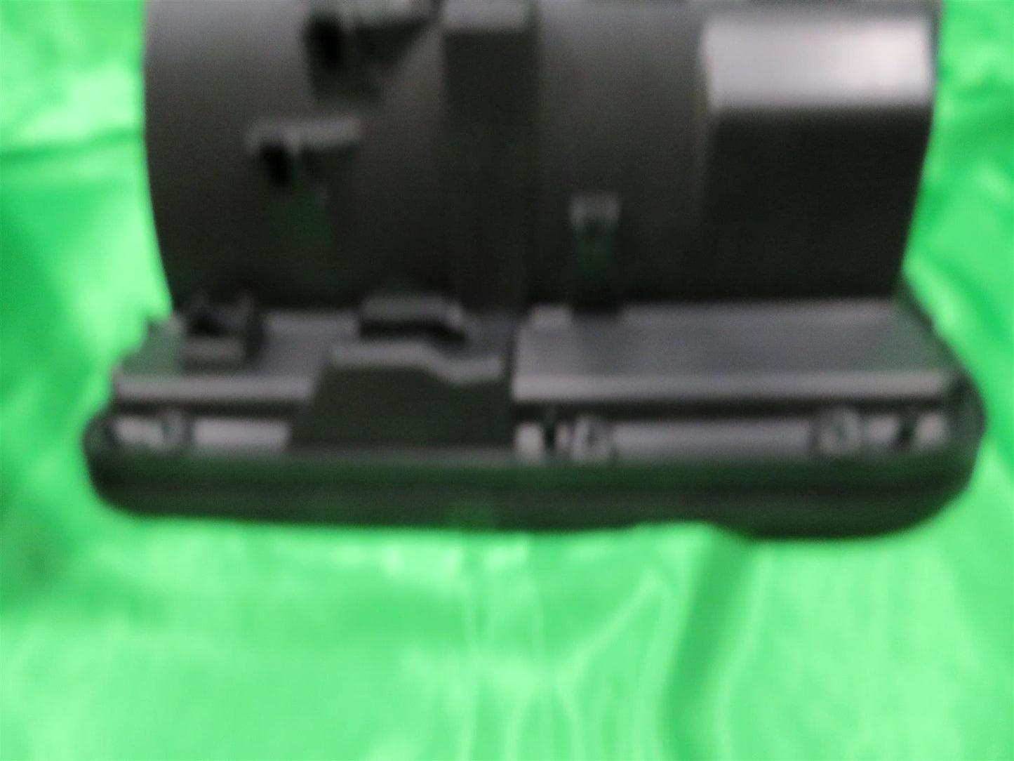 12-19 Beetle Glove Box 5C1857097F82V