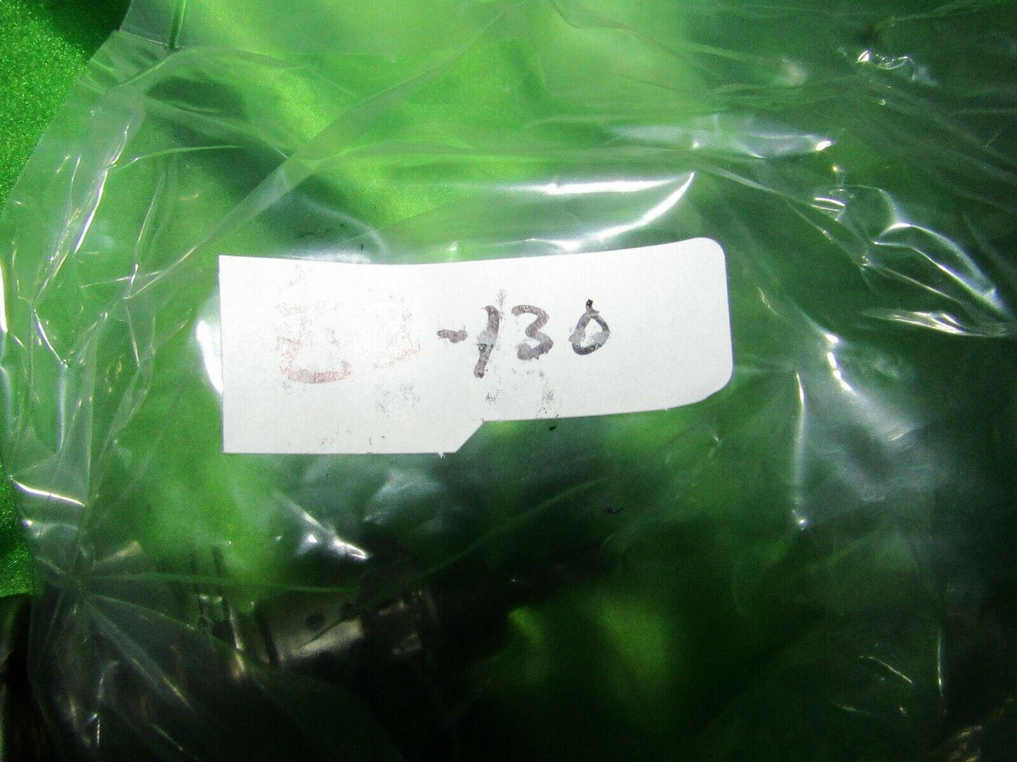 09-16 Passat Touareg Diesel Exhaust Fluid (DEF) Injector 3C0131113C