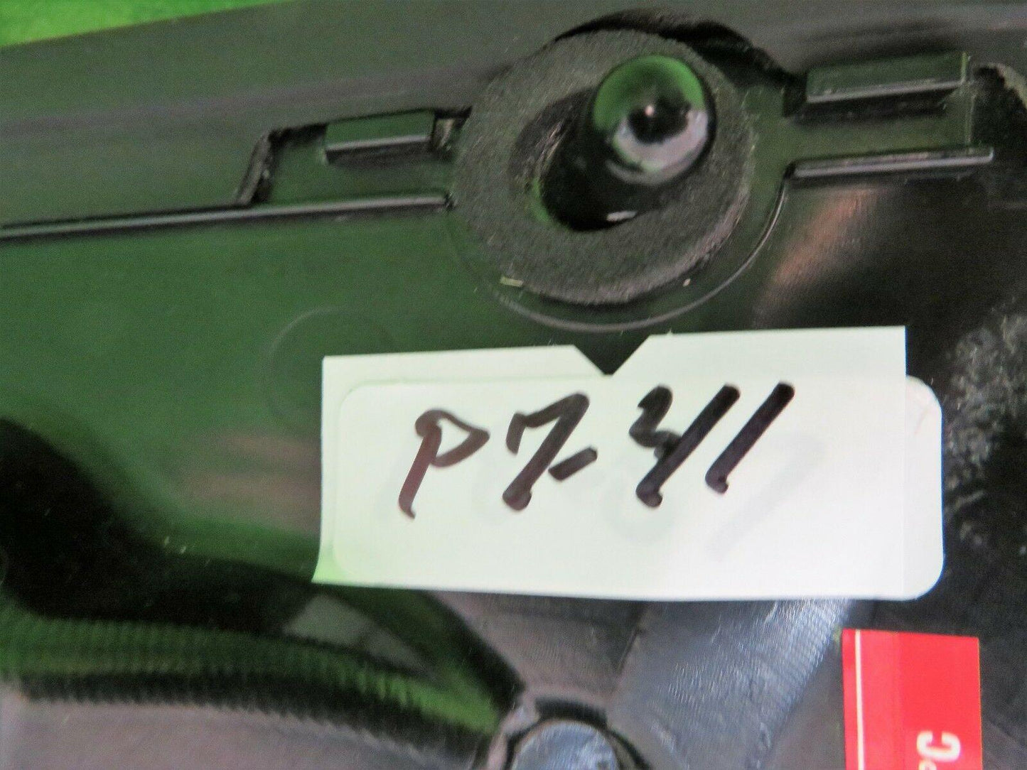 10-14 CTS CTS-V SportWagon Left Tail Light - Chipped 22979371