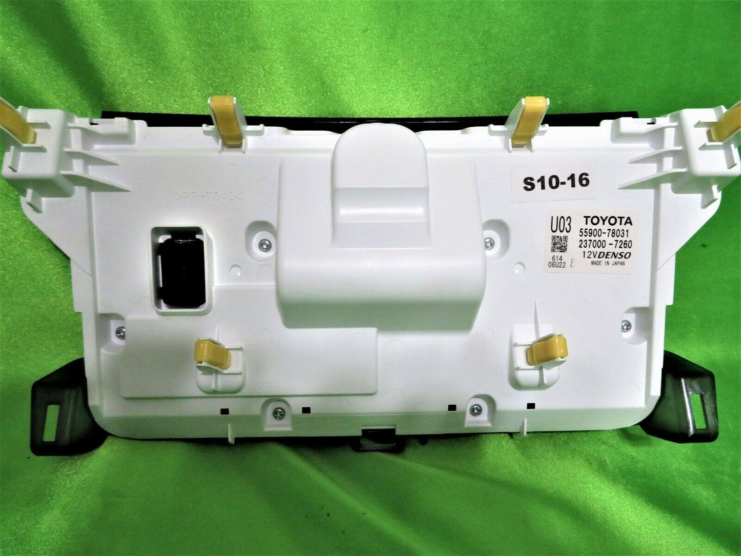 15-17 NX200t 300h AC Seat Heater Switch 5590078031