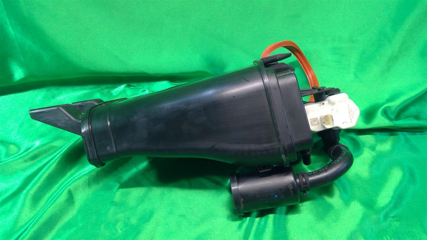 20-21 Passat Vapor Canister 561201797R