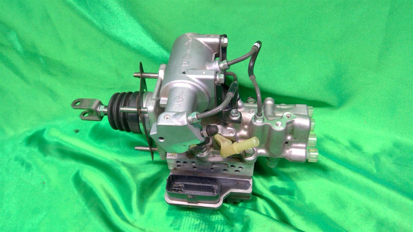 Lexus Toyota Master Cylinder Brake Kit 0400905433
