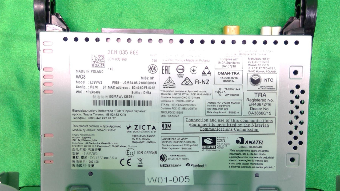 21-22 Atlas Tiguan AM/FM/CD/GPS Nav Radio Display AS IS 3CN035869